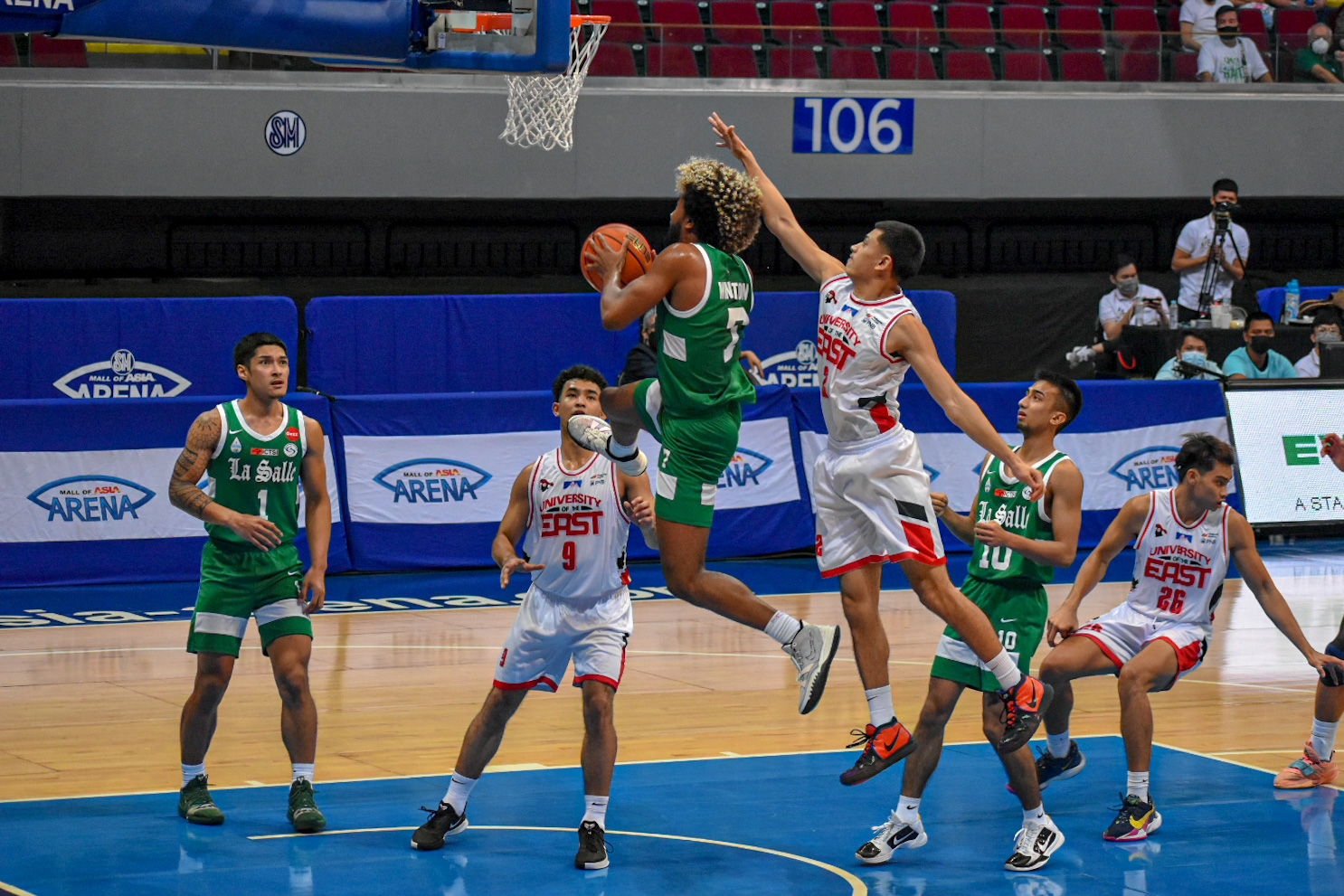 Habulan at pagbulusok ng puntos: DLSU Green Archers, nakatakas sa bitag ng UE Red Warriors!