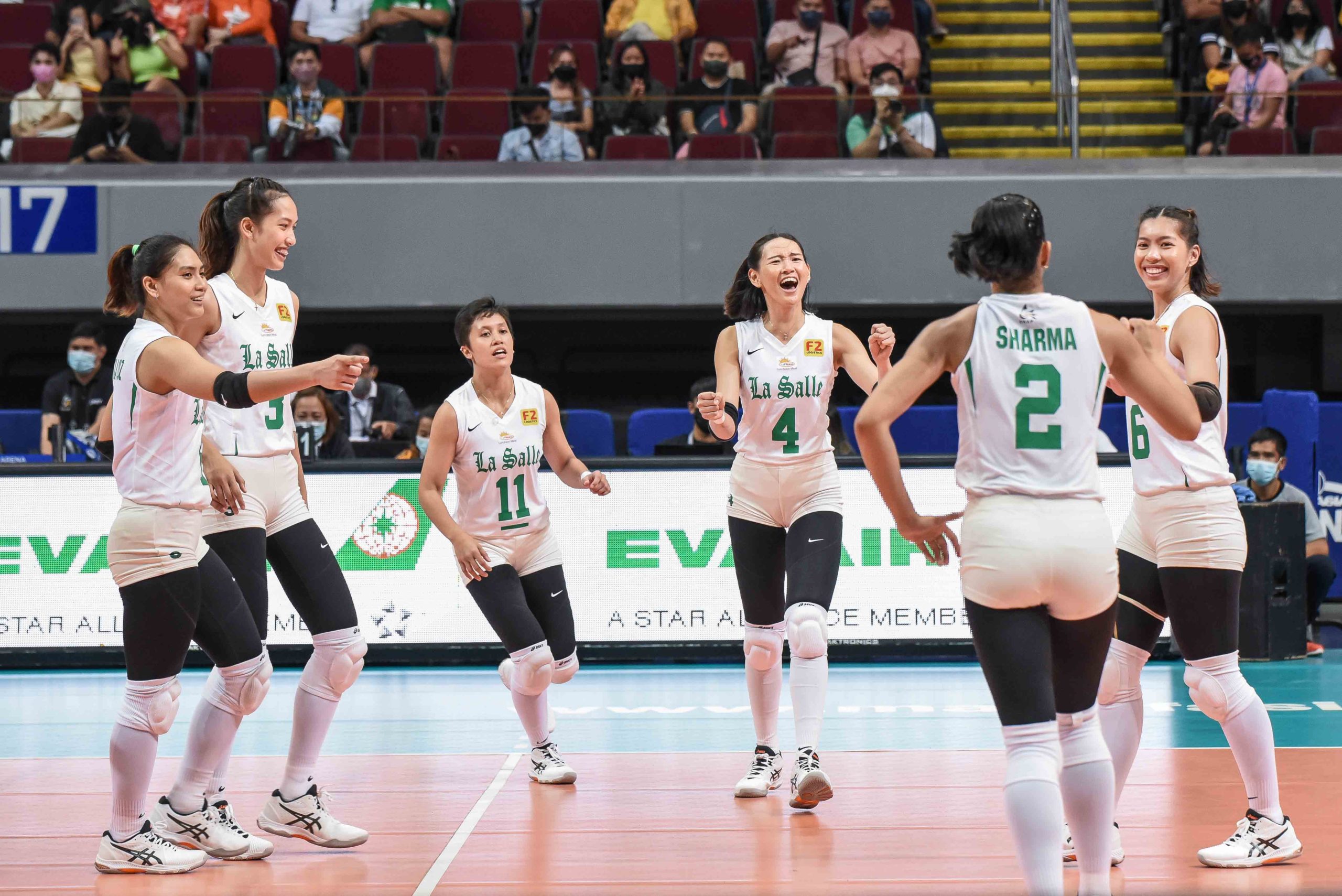 Huling laban sa round one: DLSU Lady Spikers, ginasgasan ang sungay ng FEU Lady Tamaraws!