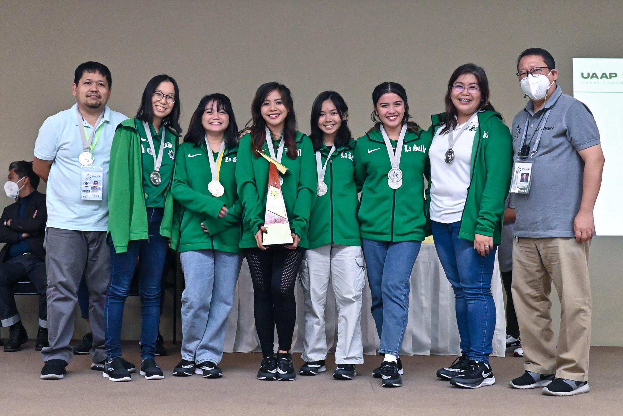 Read more about the article DLSU Lady at Green Woodpushers, nagparingas ng umaatikabong diskarte at talino sa UAAP Season 84 chess!