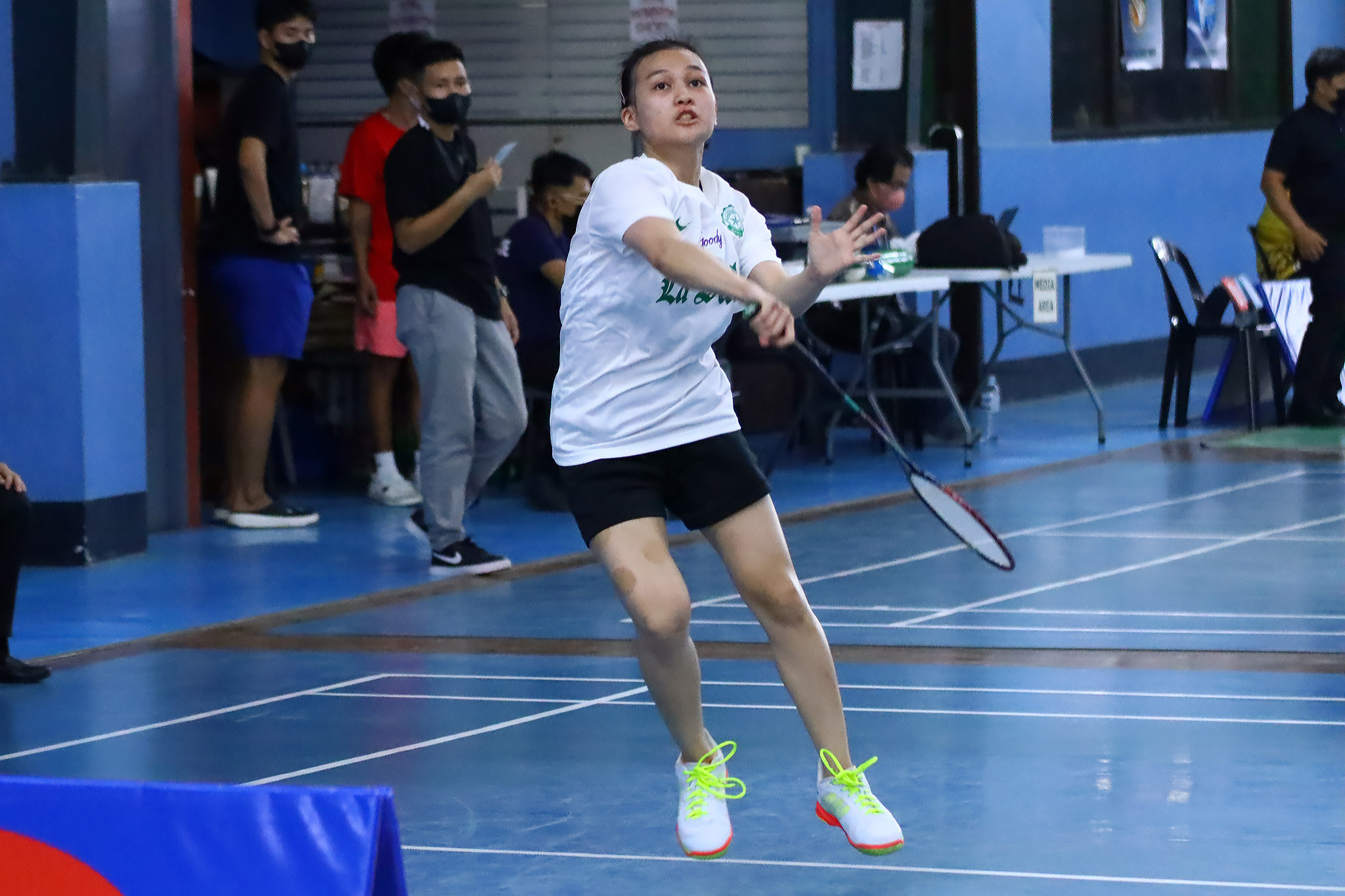 Green Shuttlers, bigo pa ring makasungkit ng panalo; Lady Shuttlers, nilatay ng UP Fighting Maroons