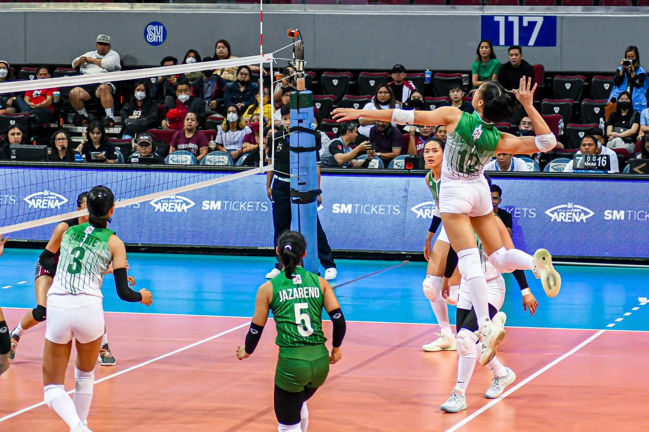 Read more about the article Lady Spikers, buong kumpiyansang binuwag ang Fighting Maroons