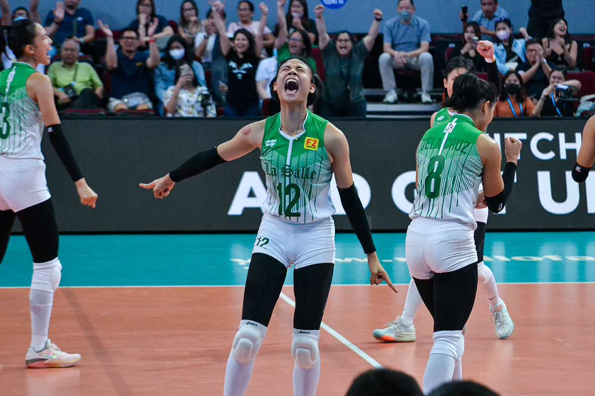 Read more about the article Lady Spikers, ibinulsa ang twice-to-beat advantage sa Final Four!