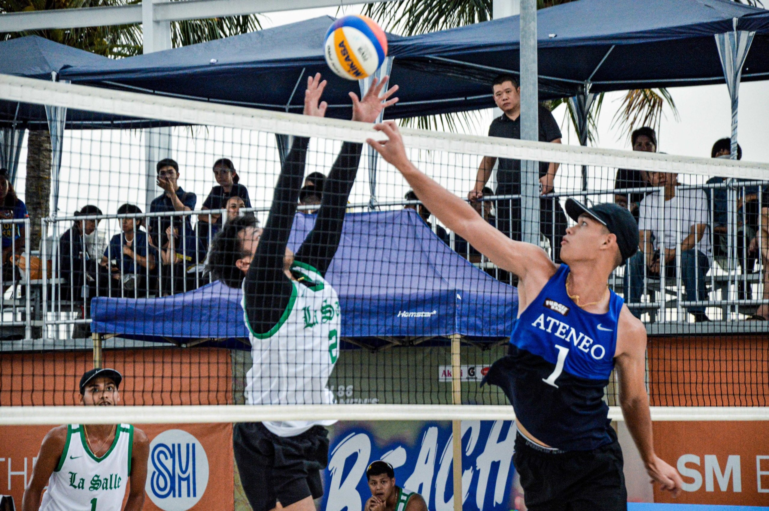 Read more about the article Green Spikers, bigong makaahon sa hagupit ng Blue Eagles 