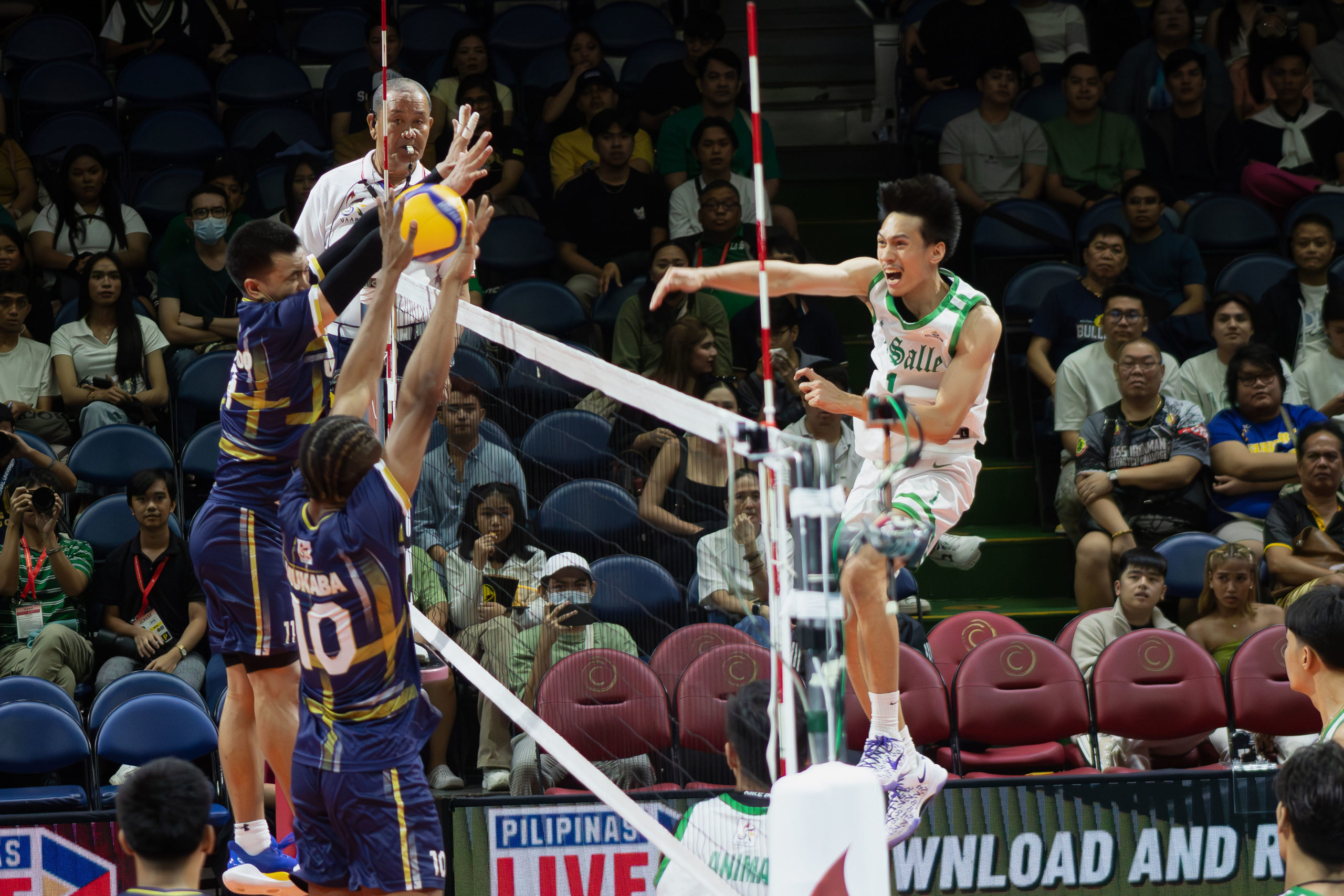 Read more about the article Green Spikers, bigong makaalpas sa mabalasik na Bulldogs