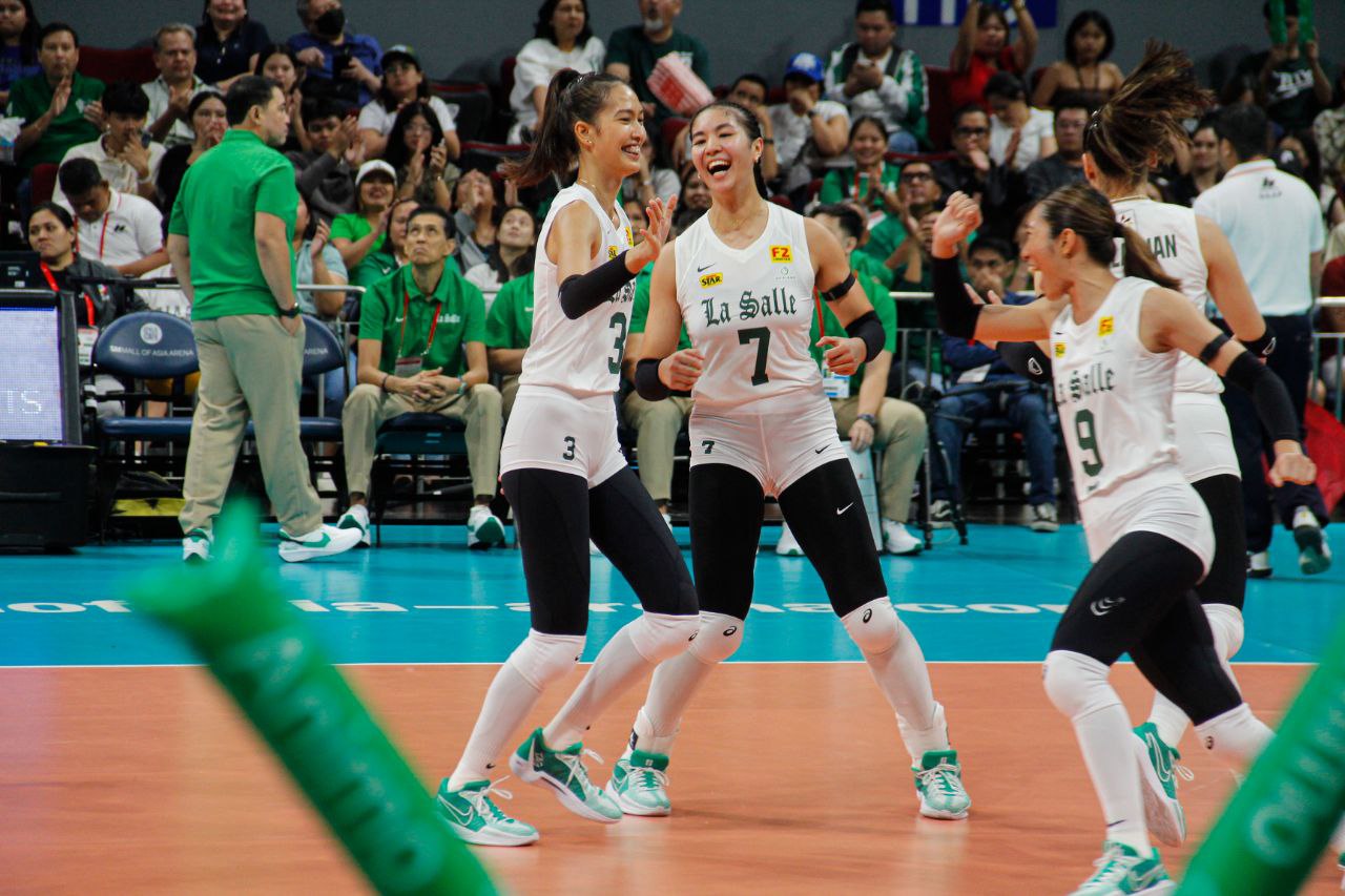 Read more about the article Lady Spikers, iginapos ang kawan ng Blue Eagles