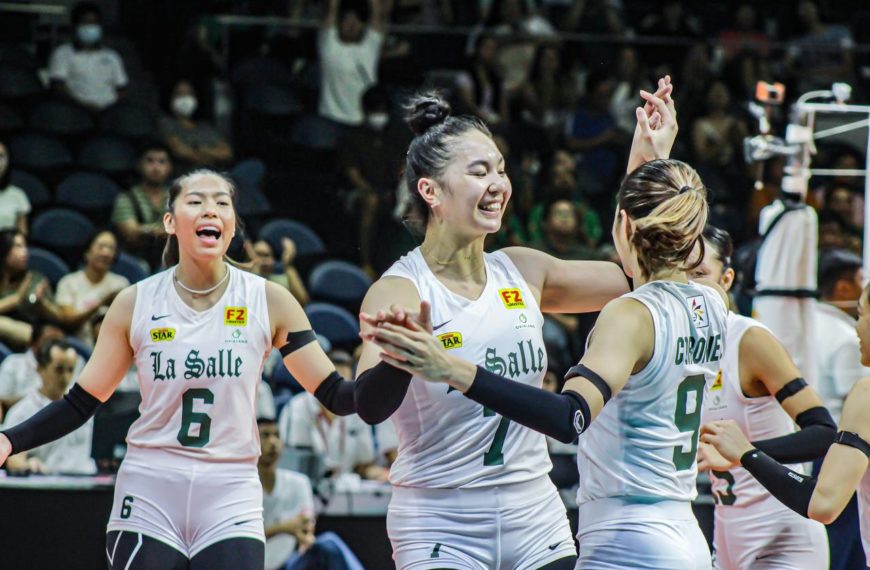 Lady Spikers, itinali ang pakpak ng Lady Falcons