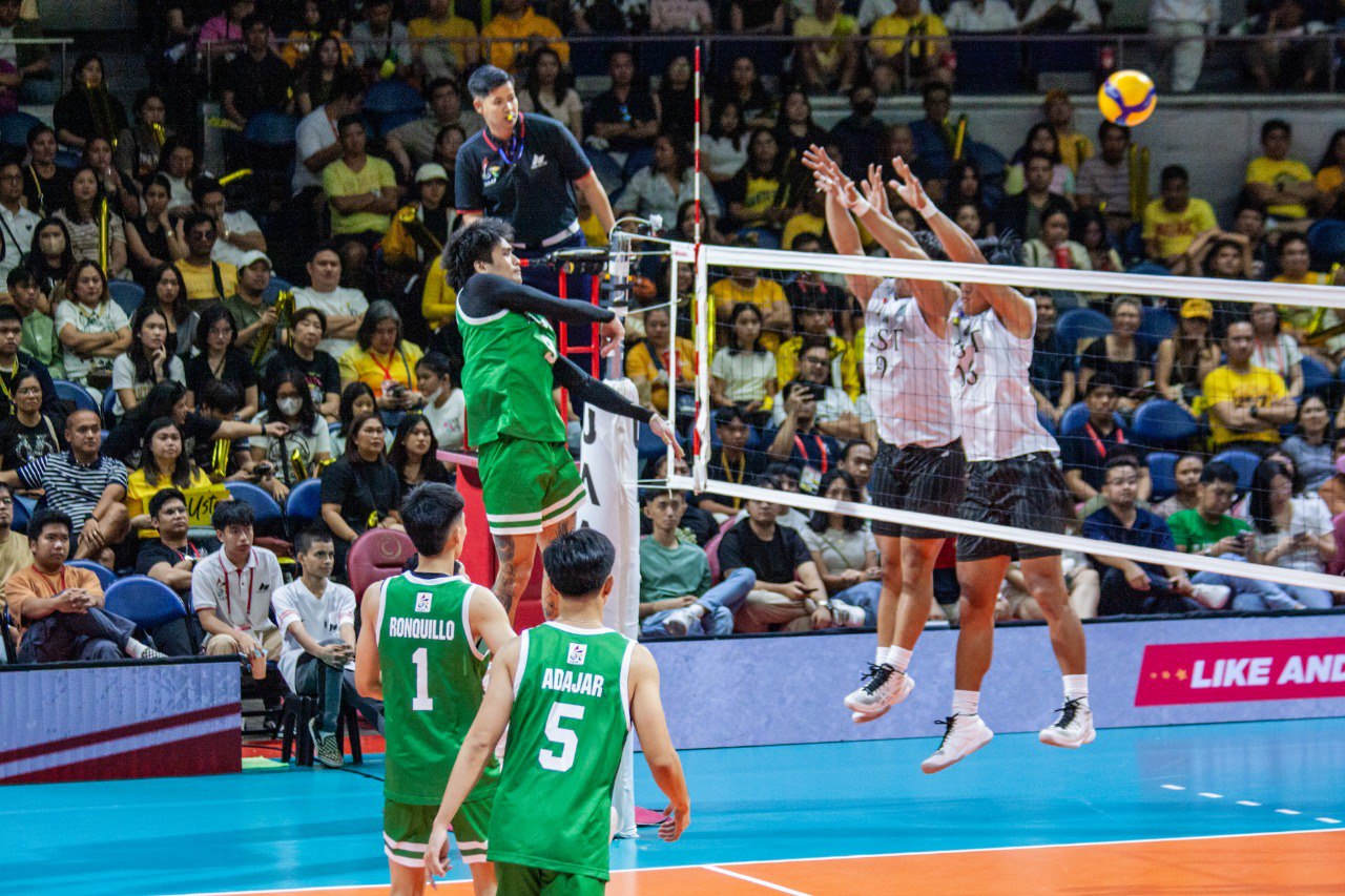Read more about the article Green Spikers, tinimbog ang puwersa ng Golden Spikers