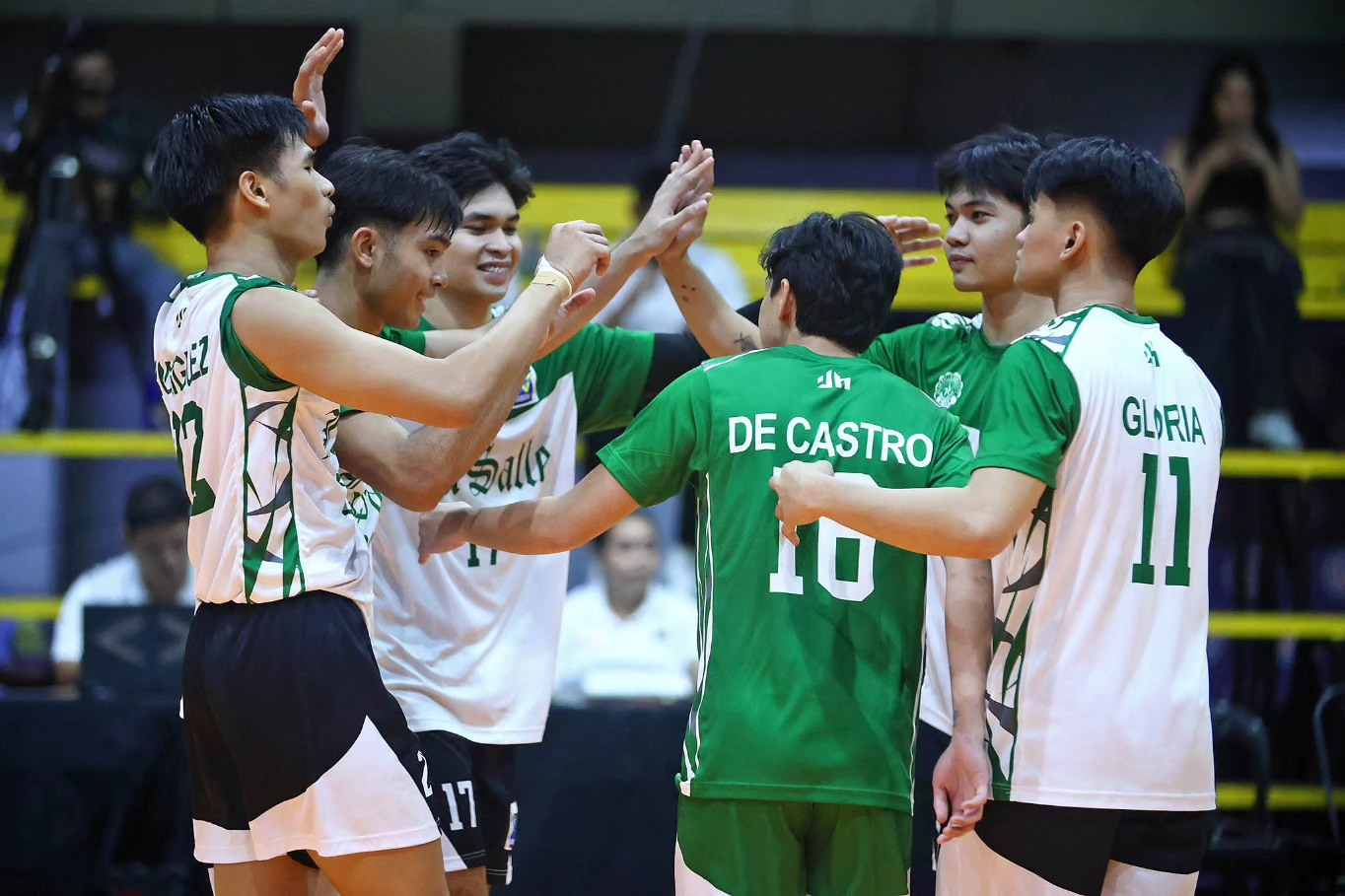 Read more about the article Green Spikers, pinayukod ang Altas sa V-League 2024