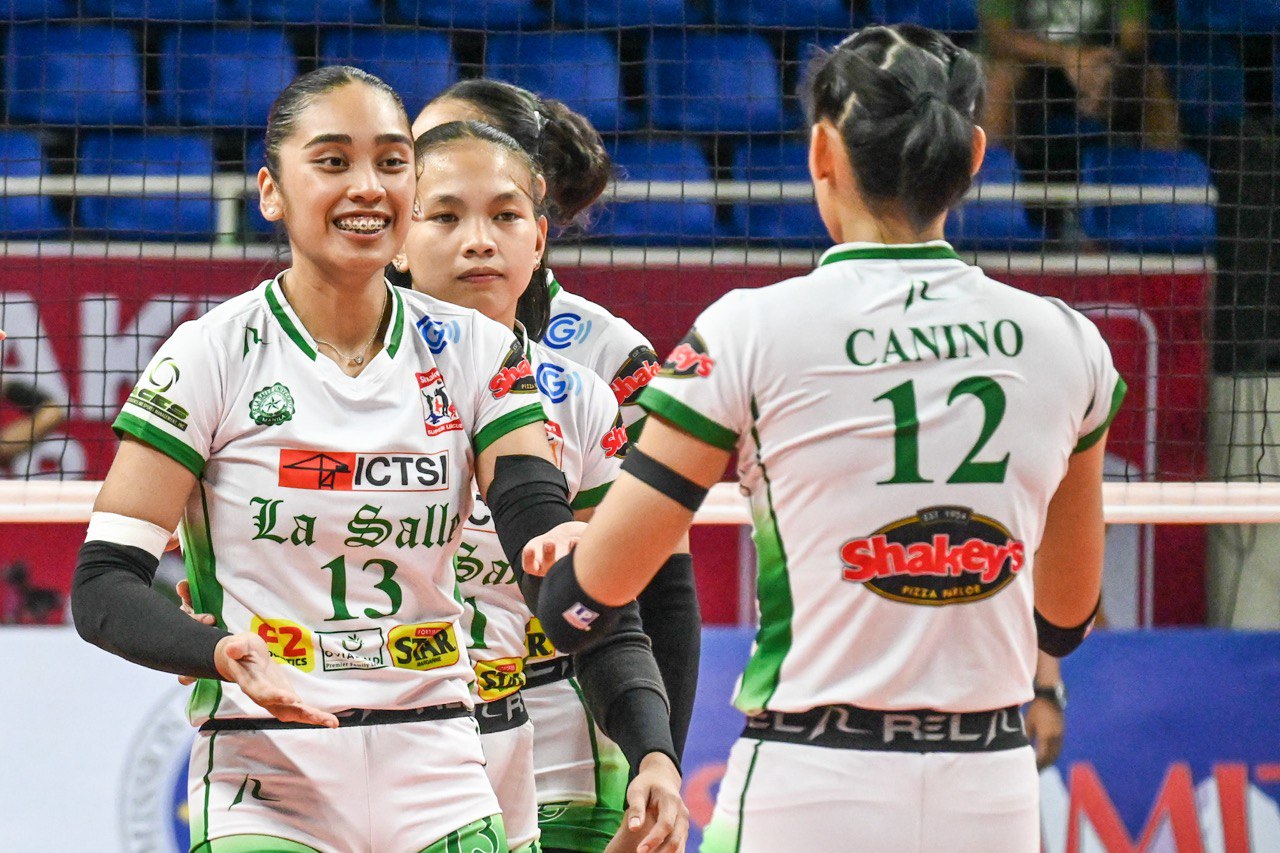 Read more about the article Lady Spikers, ipinangayupapa ang halimhiman ng Blue Eagles